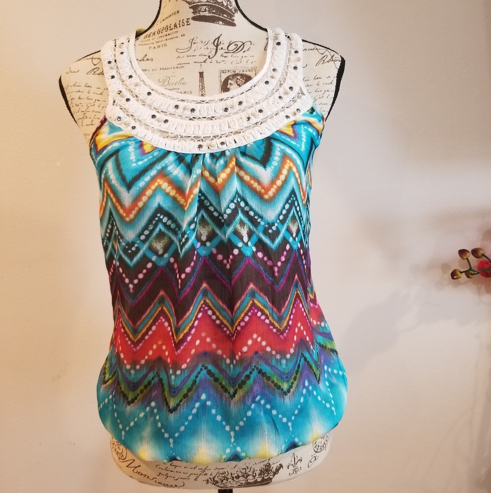 Colorful Womans sleeveless top